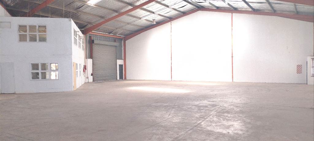 605  m² Commercial space in Springfield photo number 8