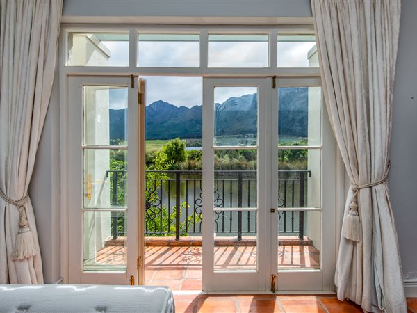 1 Bedroom House 1 Bedroom House