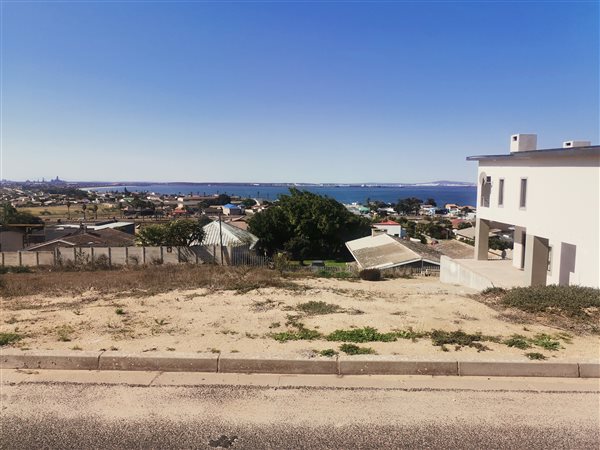 496 m² Land available in Saldanha