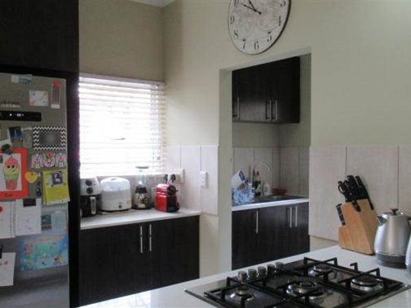 2 Bed Townhouse in Carlswald Estate