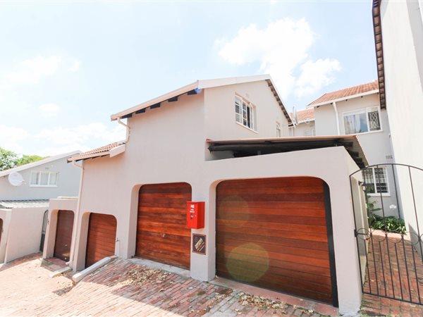 4 Bed Townhouse in Rivonia