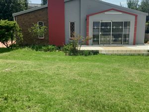 3 Bed House in Victory Park
