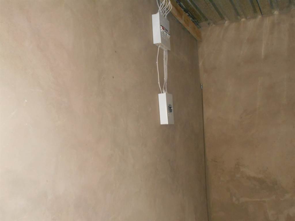 11 Bed House in Tembisa photo number 11