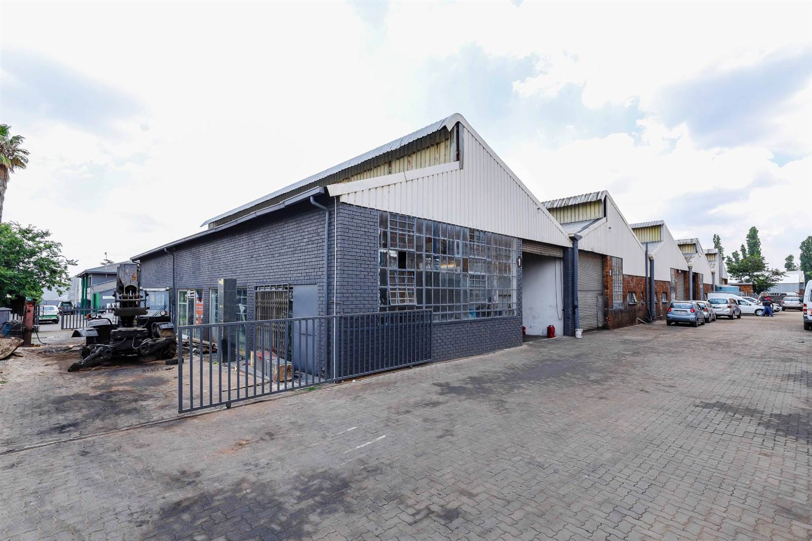300  m² Industrial space in Anderbolt photo number 6