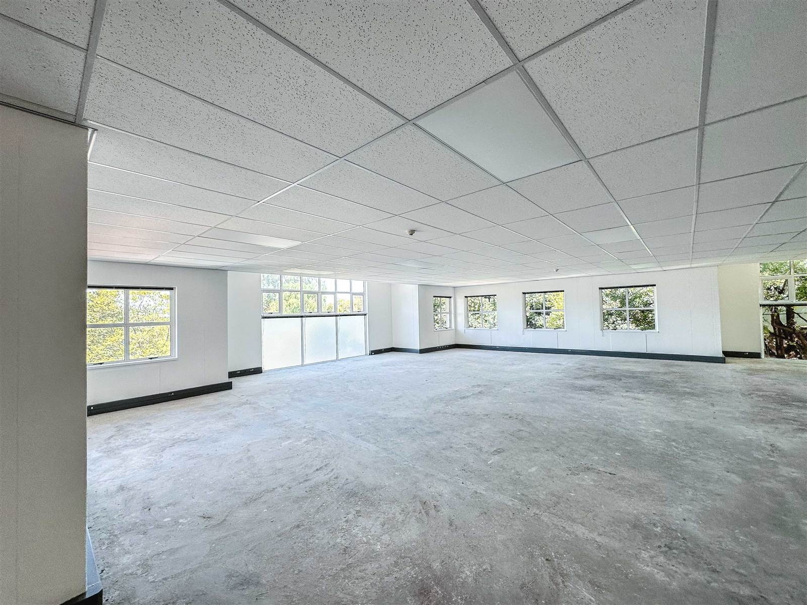 690  m² Commercial space in Bryanston photo number 12