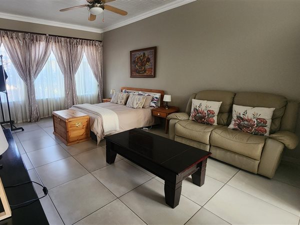 1 Bedroom House