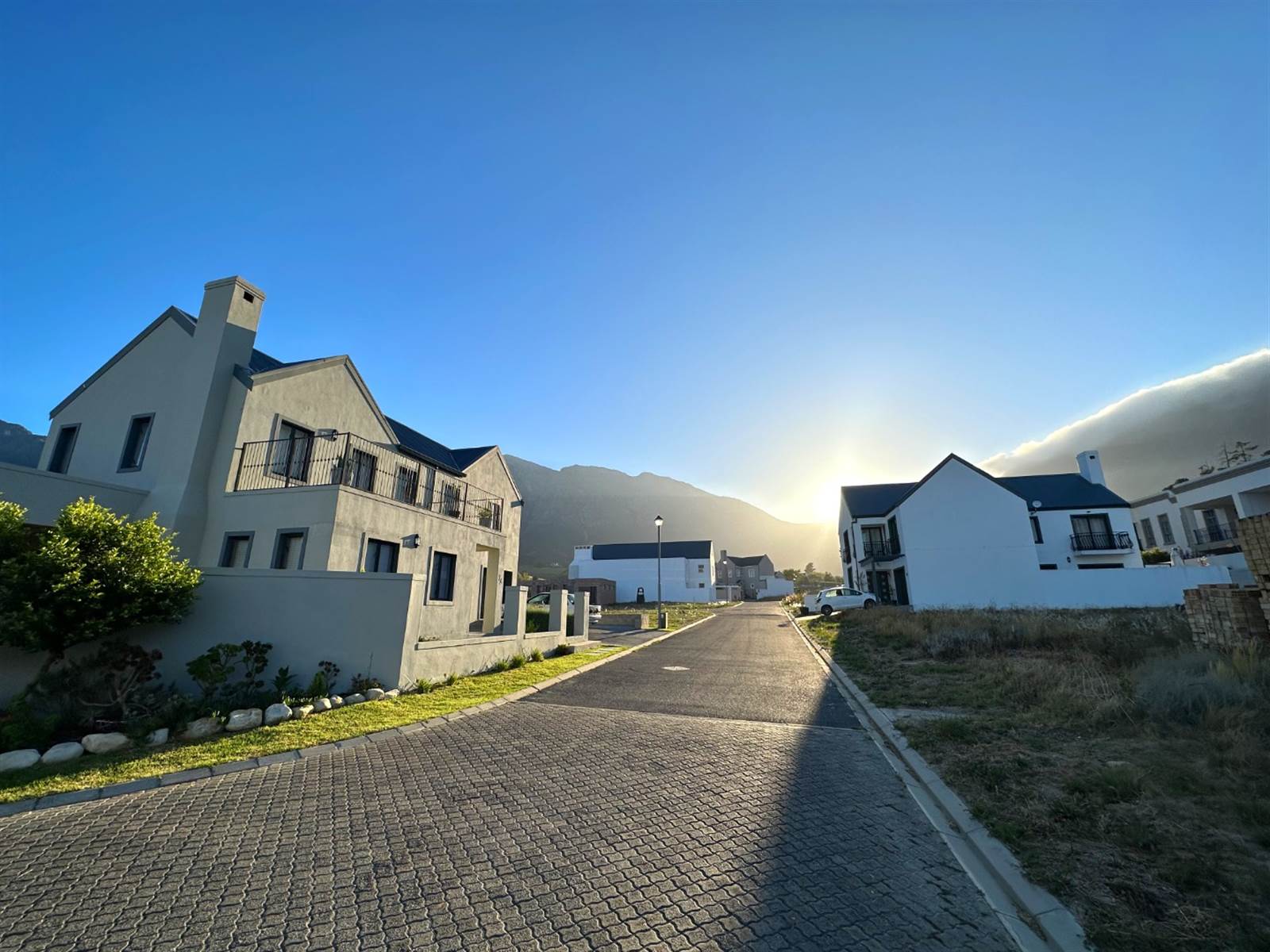 3 Bed House in Franschhoek photo number 4