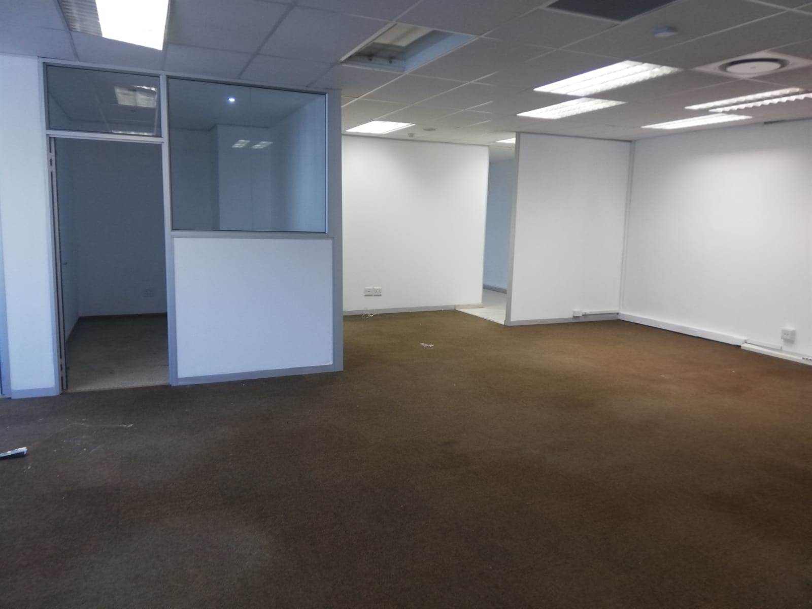 243  m² Office Space in Cape Town City Centre photo number 21