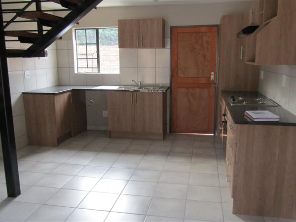 2 Bed Apartment in Rietfontein