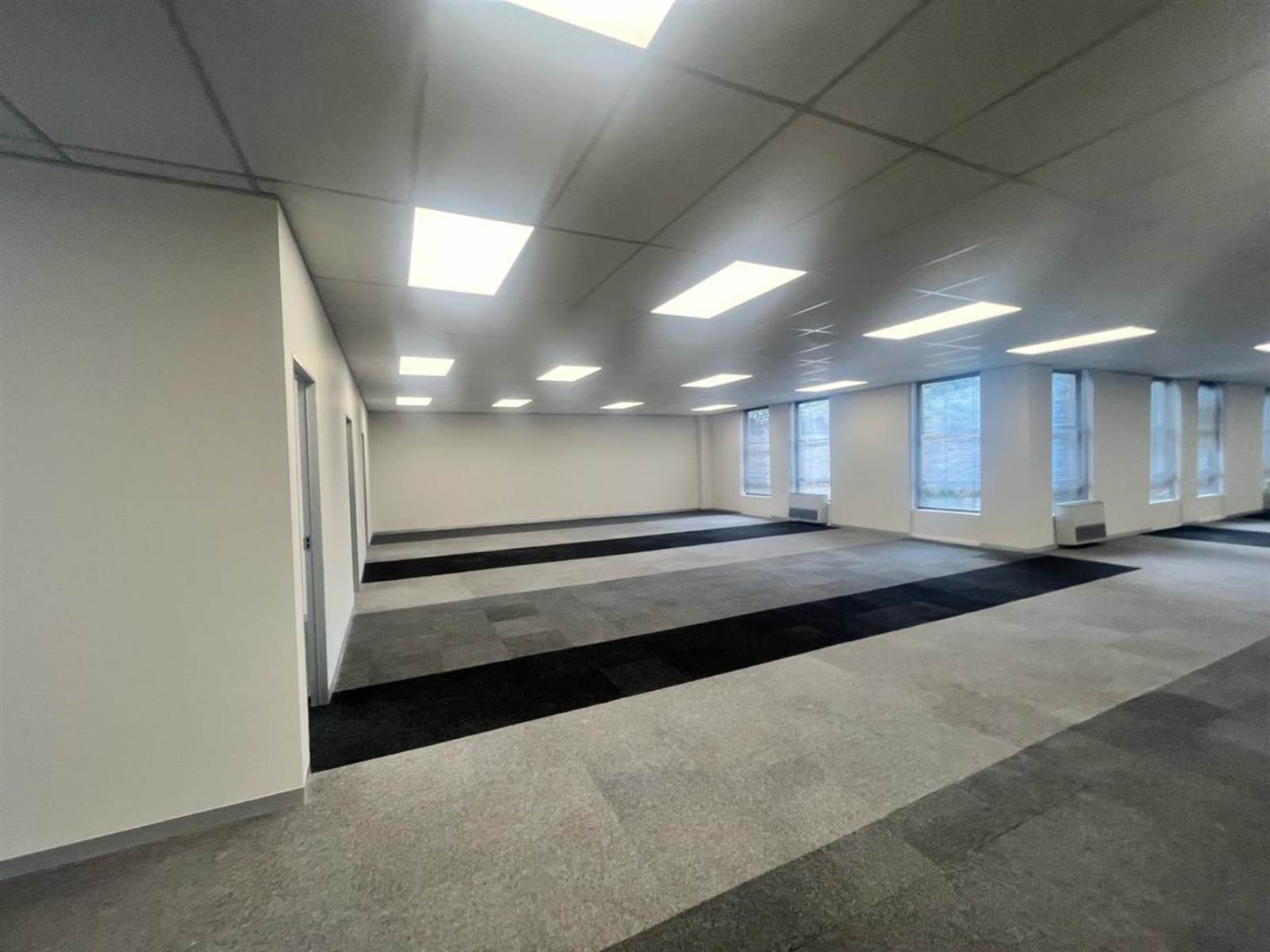2046  m² Commercial space in Rosebank photo number 6
