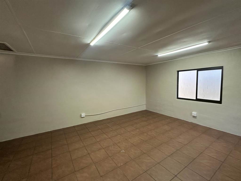 567  m² Industrial space in Bellville Central photo number 19