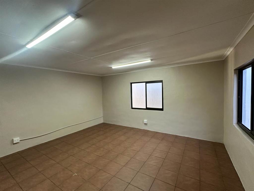567  m² Industrial space in Bellville Central photo number 17