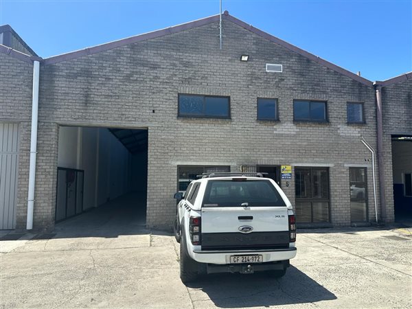 567  m² Industrial space in Bellville Central