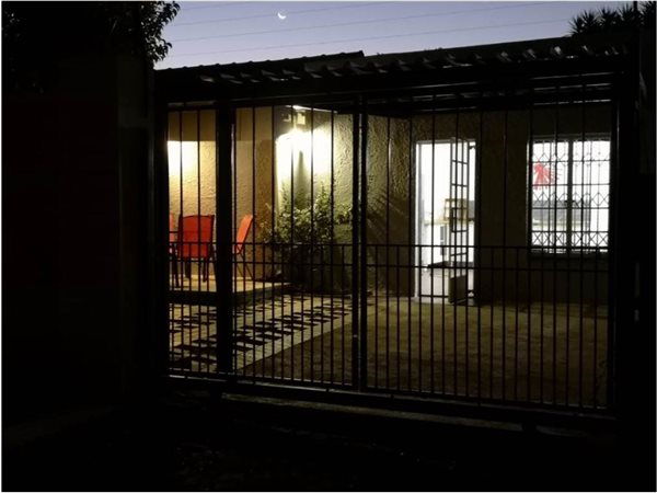1 Bedroom Garden Cottage 1 Bedroom Garden Cottage