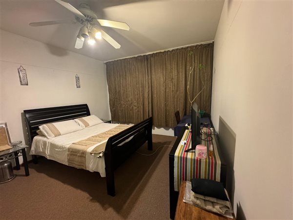 2 Bed Apartment