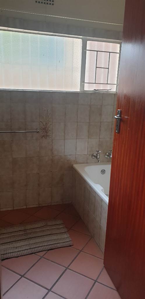 3 Bed Apartment in Delmas photo number 18