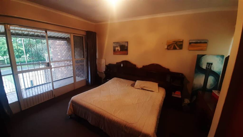3 Bed Apartment in Delmas photo number 11