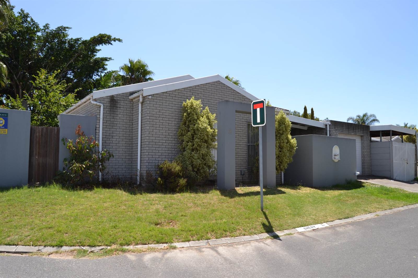 2 Bed House in Vredekloof Heights photo number 13