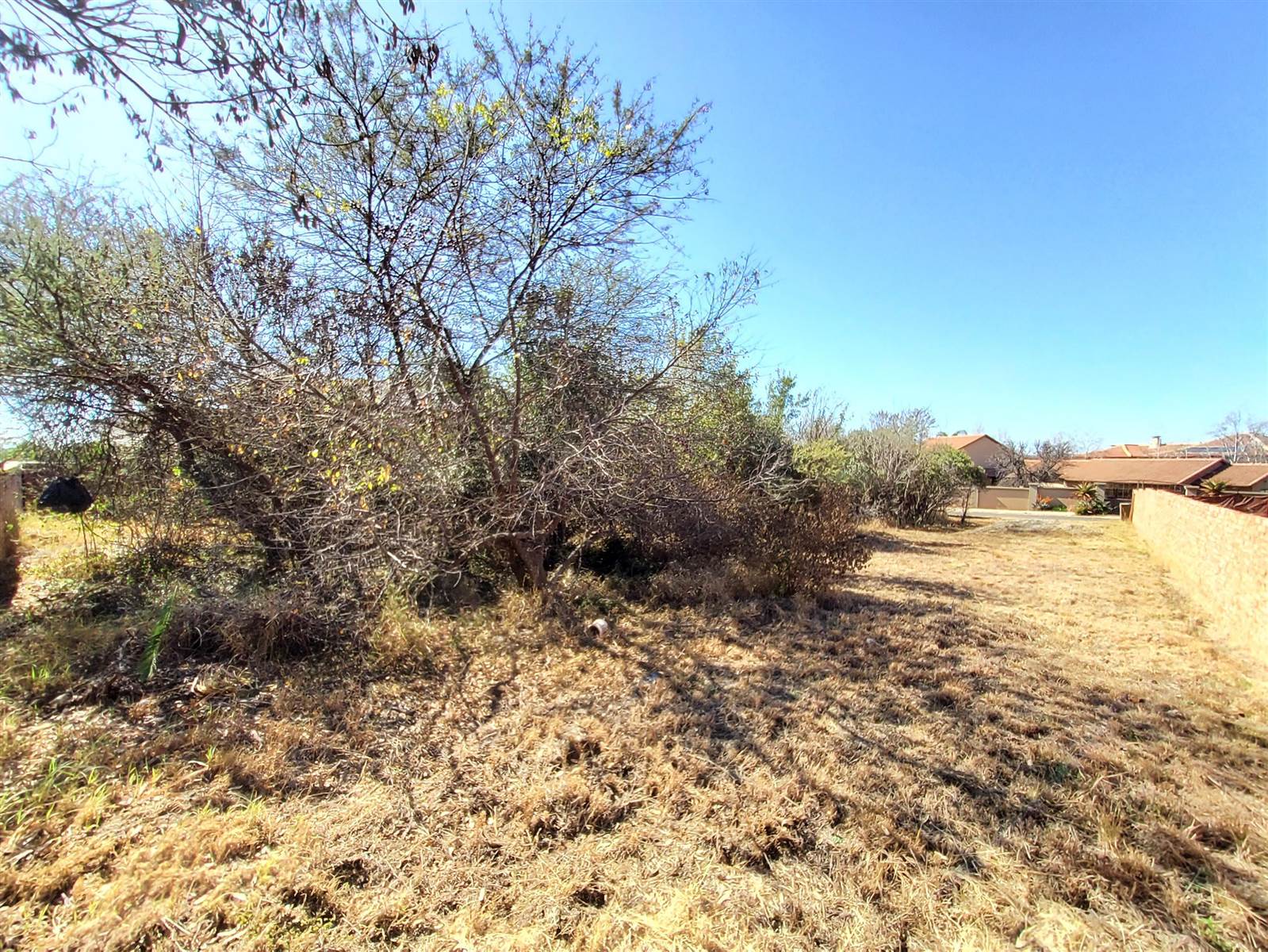 1053 m² Land available in Pebble Rock photo number 3
