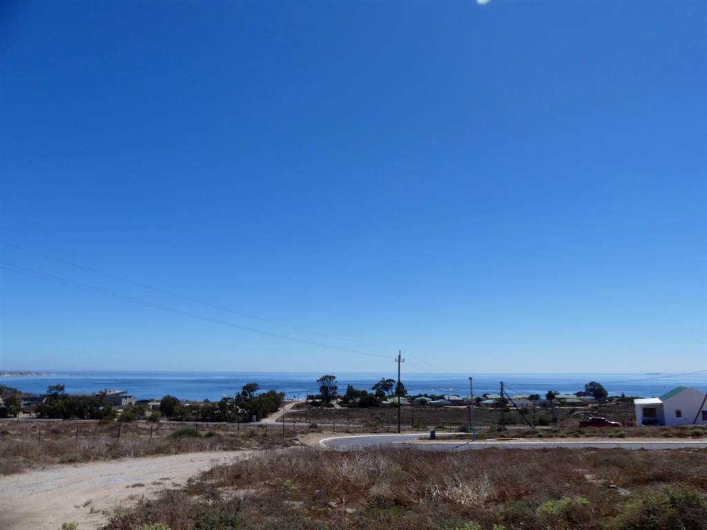718 m² Land available in St Helena Bay photo number 7