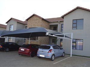 Townhouse in Brentwood Park