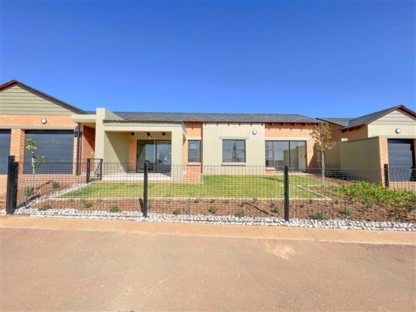 2 Bedroom Townhouse 2 Bedroom Townhouse