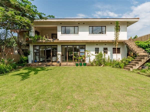 4 Bedroom House 4 Bedroom House