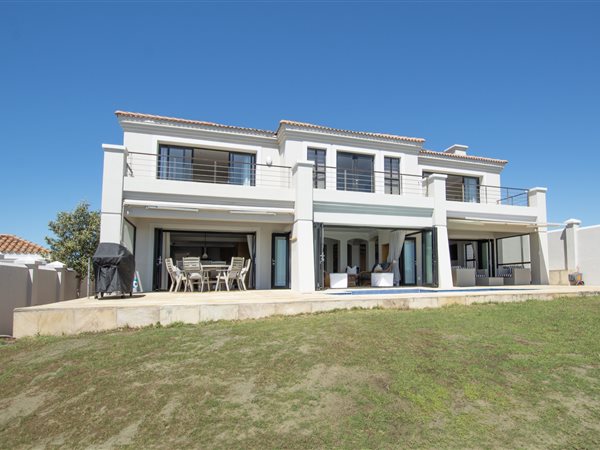 7 Bed House in Santareme