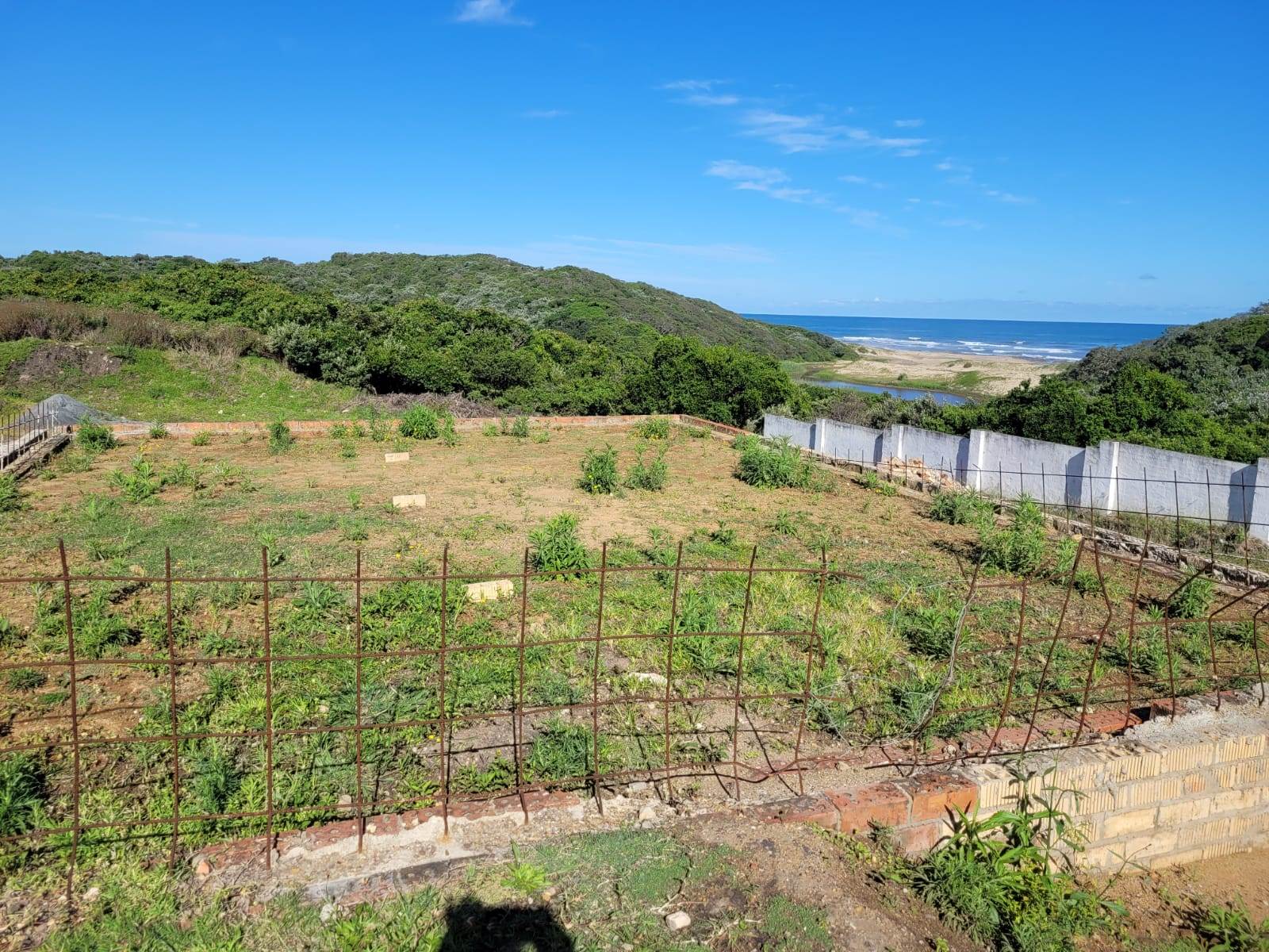 930 m² Land available in Cove Rock photo number 3