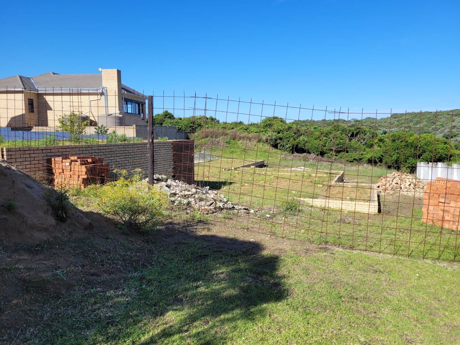 930 m² Land available in Cove Rock photo number 2
