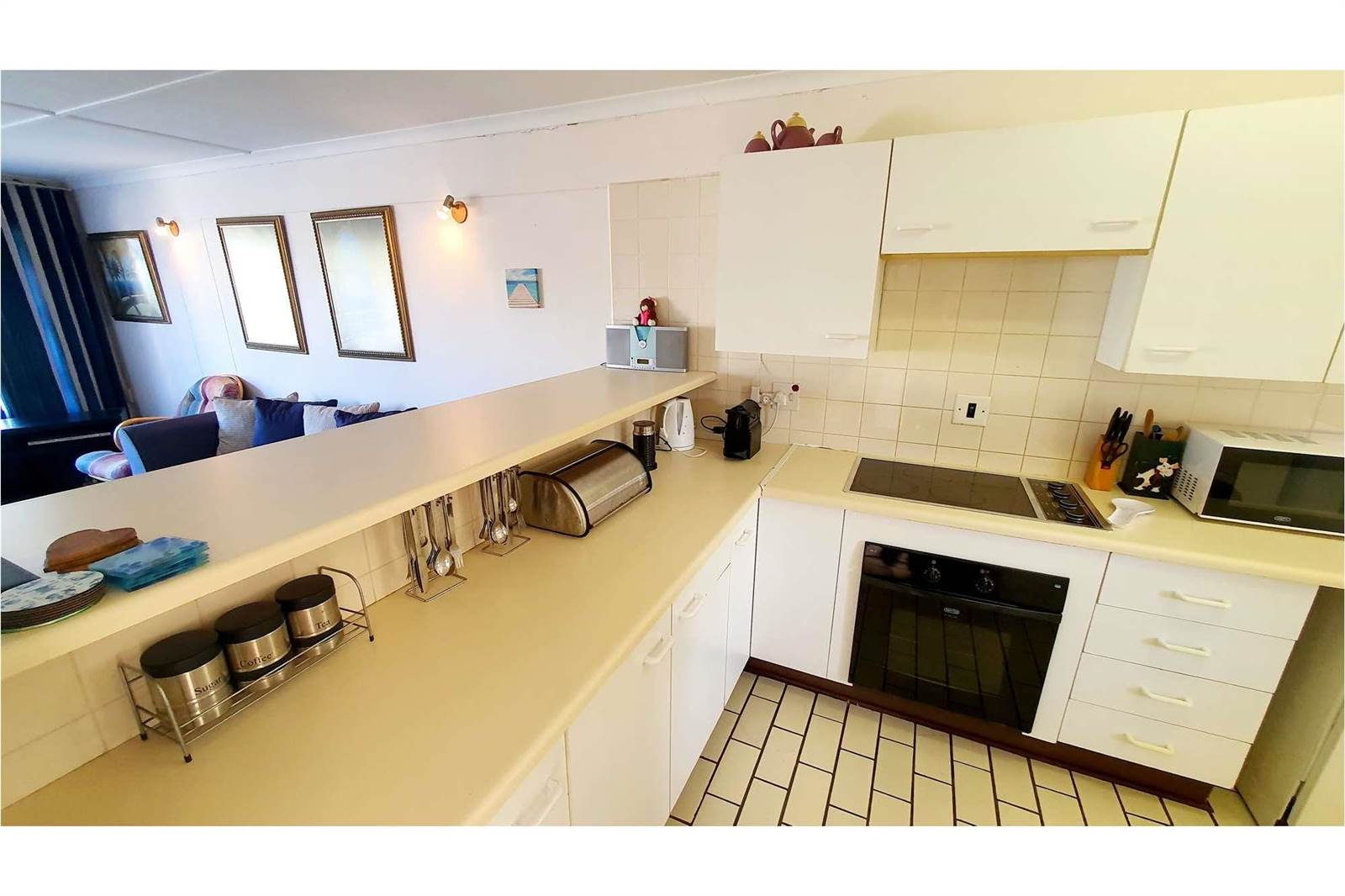 3 Bed Apartment in Ramsgate photo number 8
