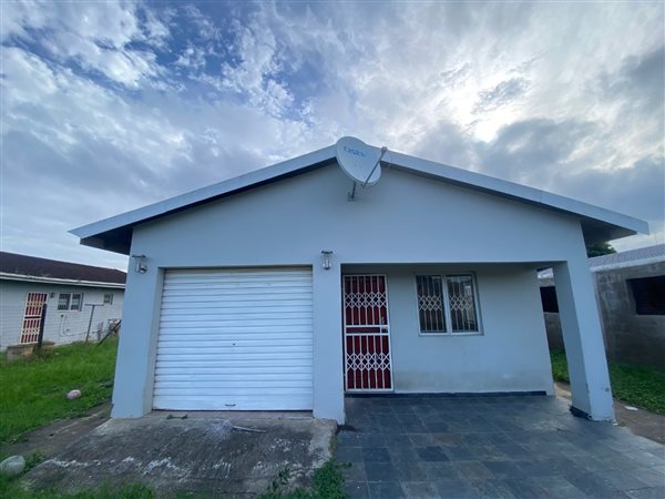 3 Bedroom House 3 Bedroom House