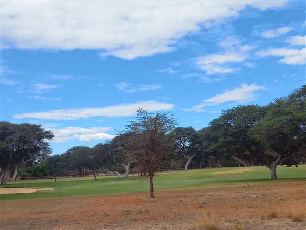 1100 m² Land available in Kathu