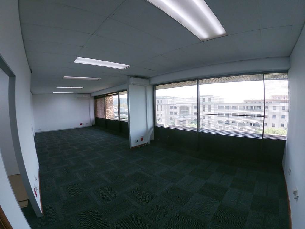 214  m² Commercial space in Bedfordview photo number 3
