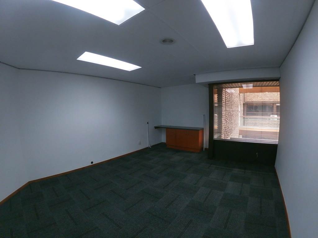 214  m² Commercial space in Bedfordview photo number 5