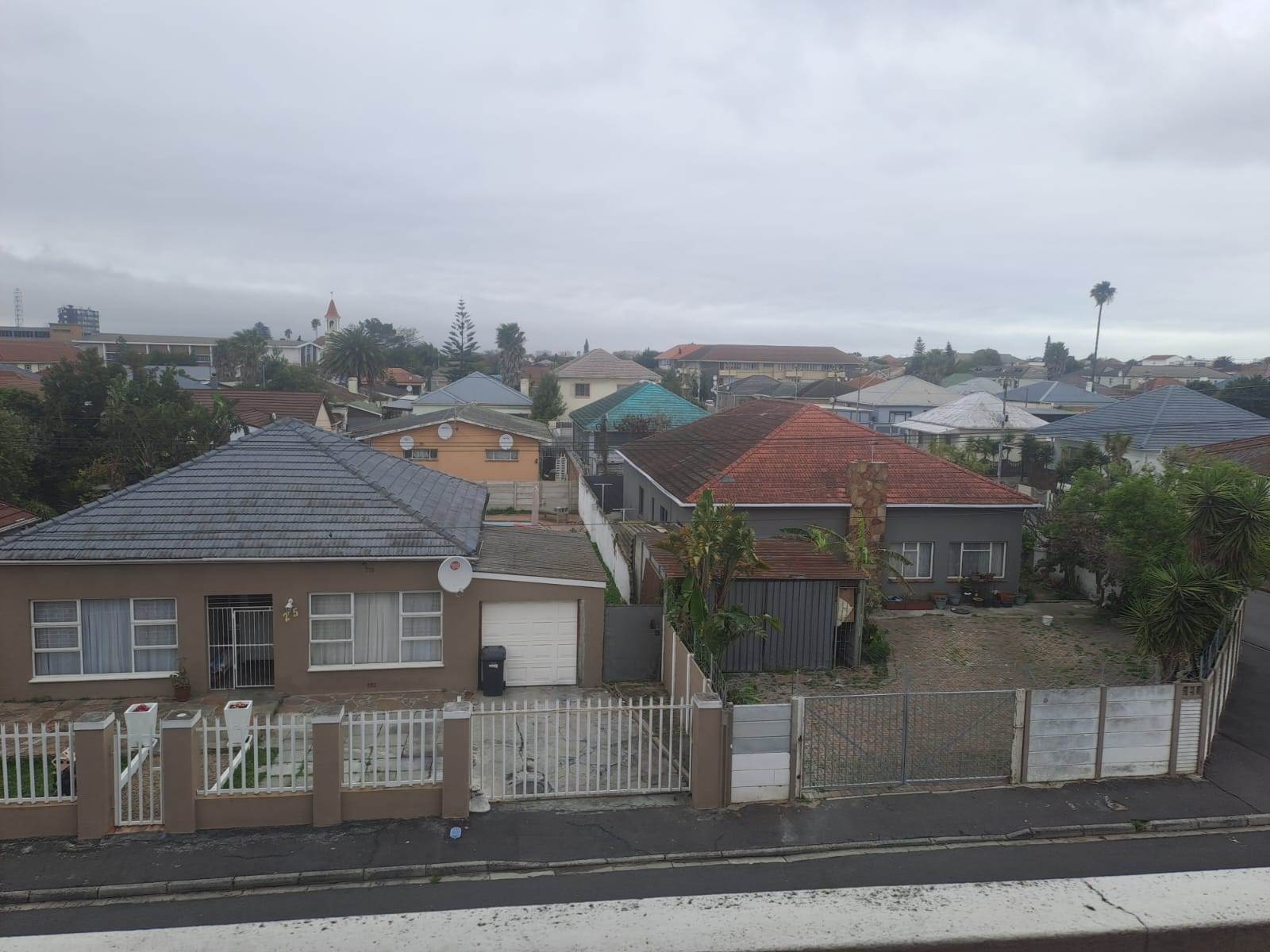 2 Bed Apartment in Parow North photo number 15