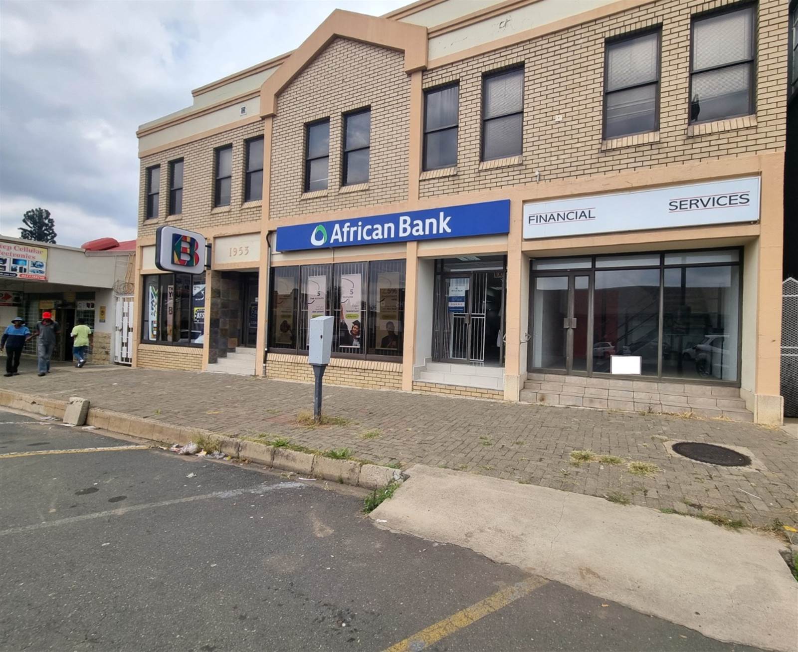350  m² Commercial space in Harrismith photo number 1