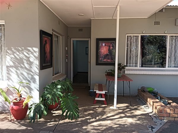 3 Bedroom House 3 Bedroom House