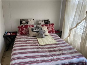 2 Bed House in Mahube Valley