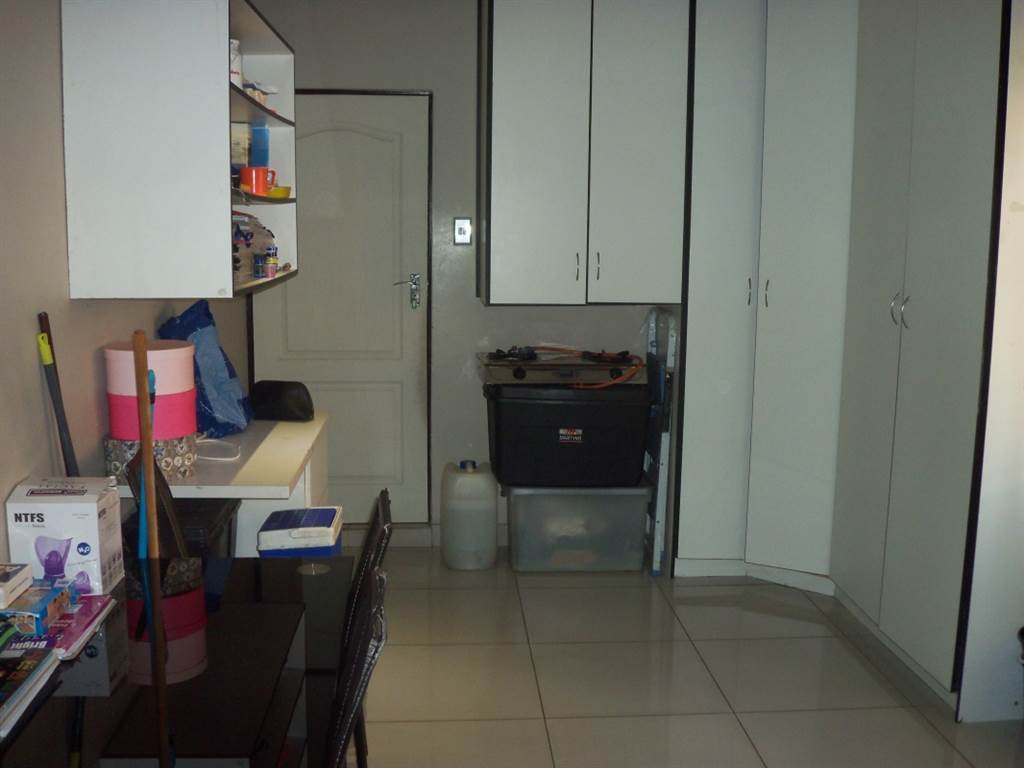 4 Bed House in Middelburg ext 18 photo number 14
