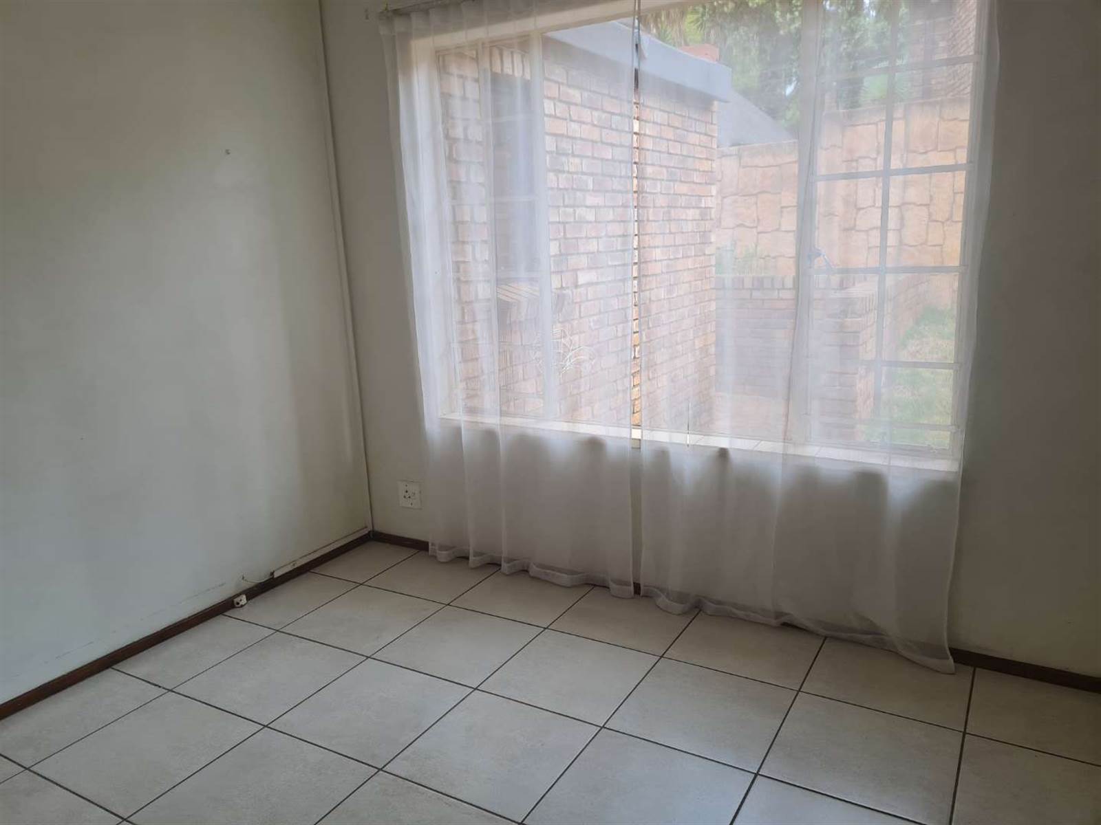3 Bed House in Highveld photo number 8