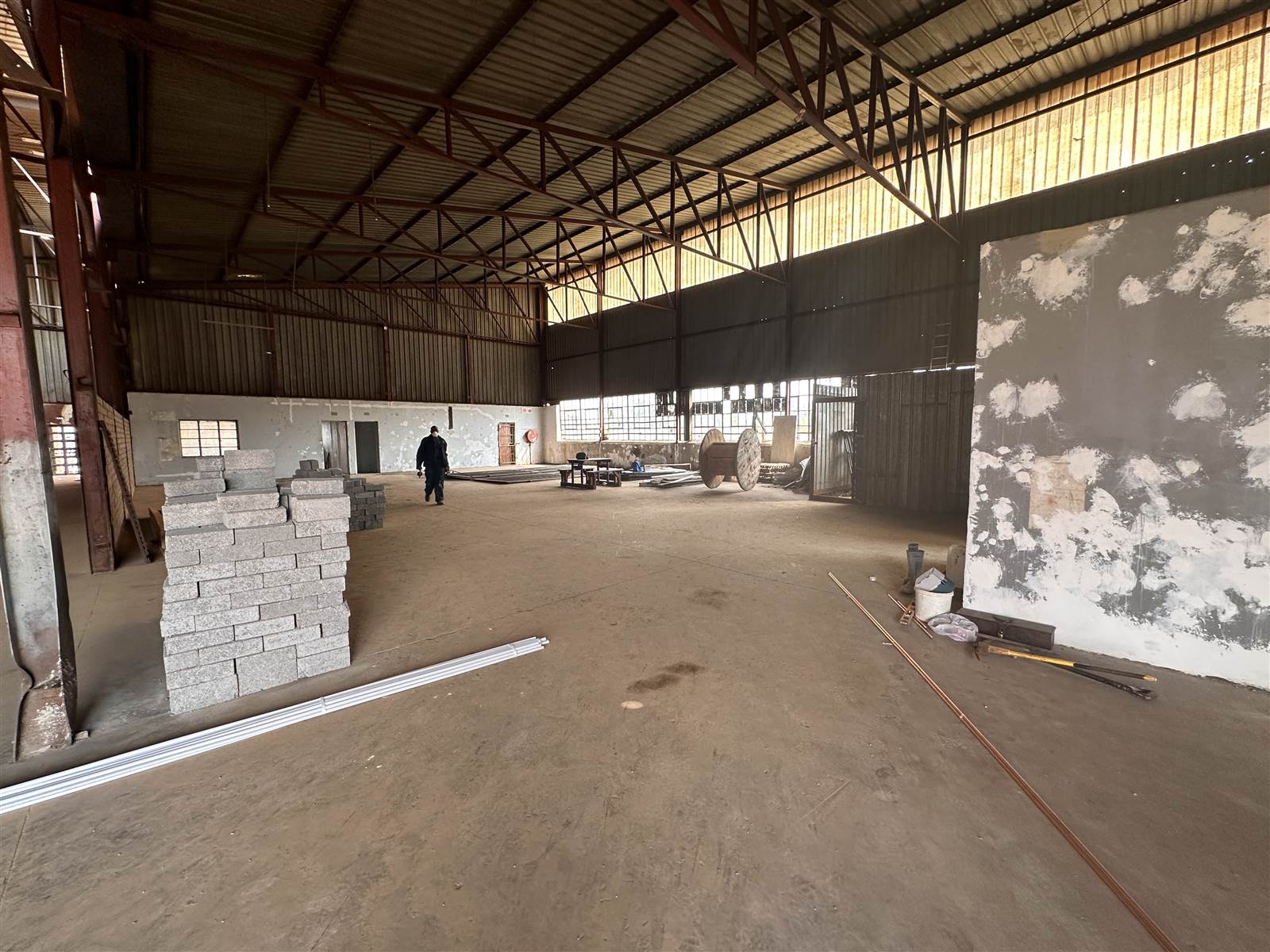 430  m² Industrial space in Wadeville photo number 2