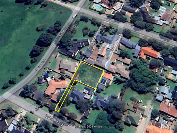 896 m² Land available in Horison
