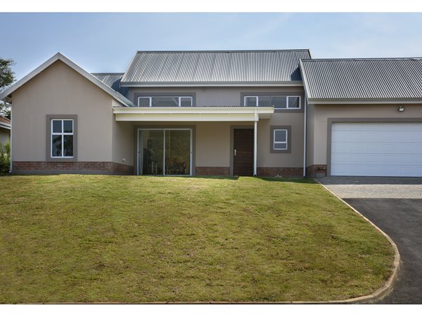 3 Bedroom Townhouse 3 Bedroom Townhouse