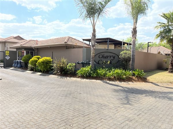 2 Bedroom House 2 Bedroom House