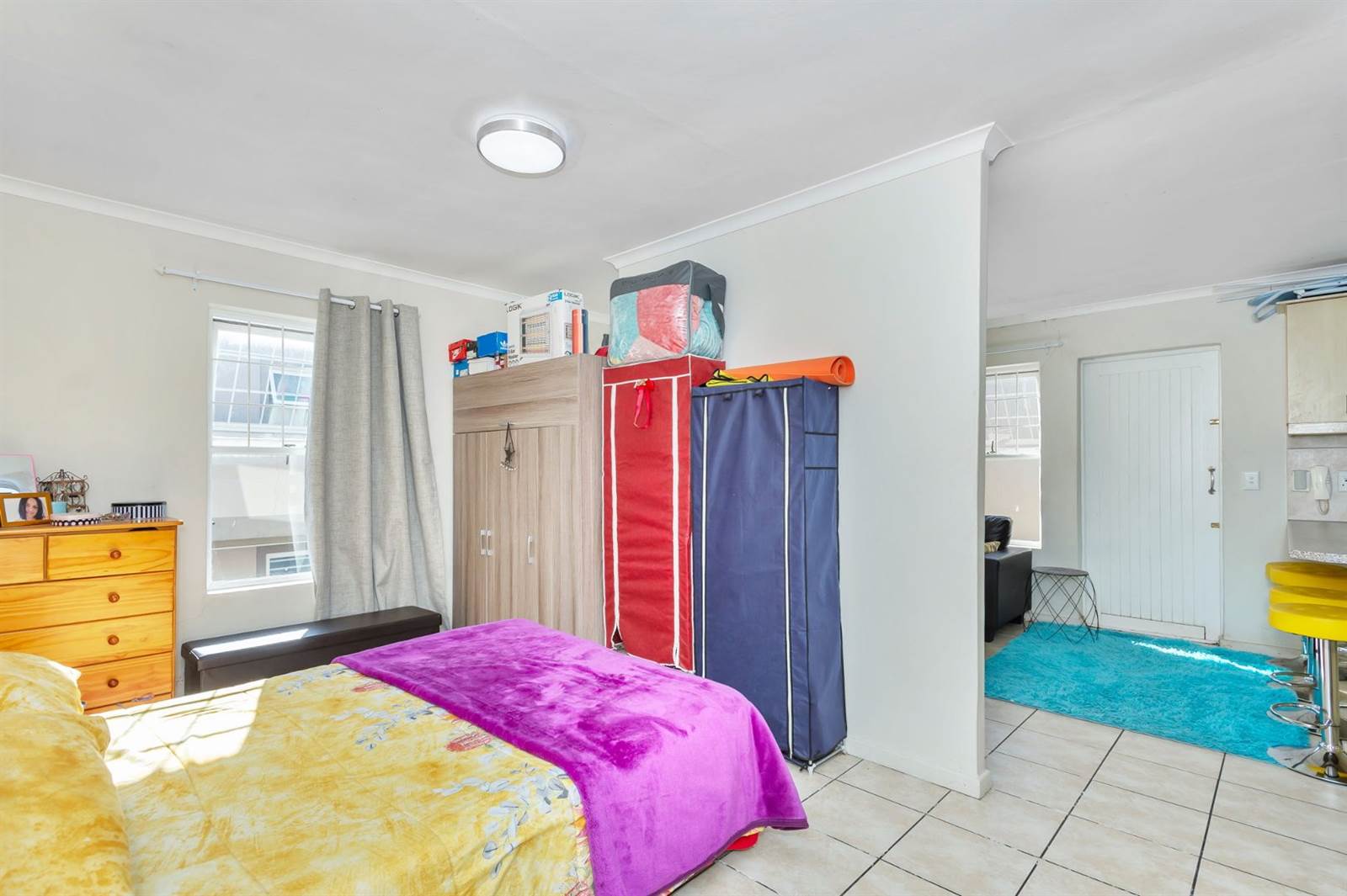 1 Bed Apartment in Wynberg photo number 12