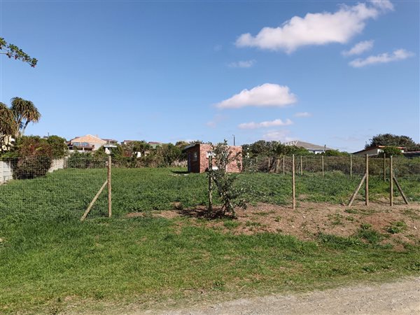 886 m² Land