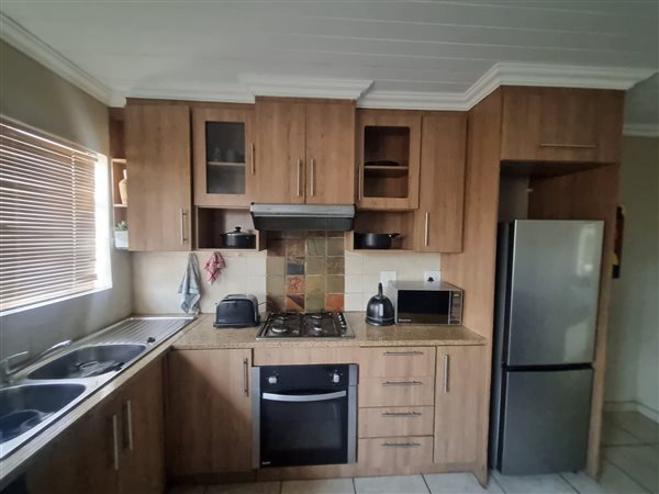 1 Bed Apartment in Andeon AH