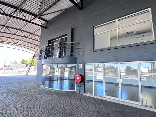 1298  m² Commercial space in Constantia Kloof