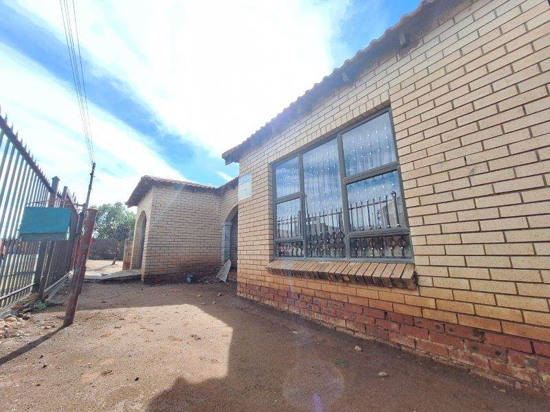 3 Bed House in Mangaung photo number 19